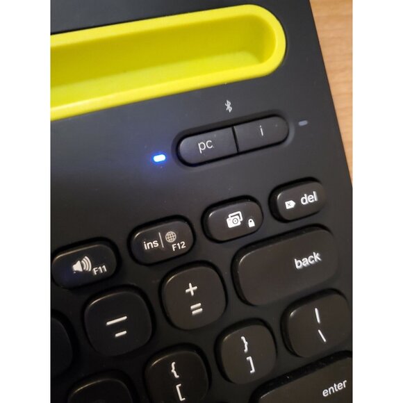Logitech K480 Wireless Bluetooth Keyboard Universal Multi Devices - Picture 4 of 5